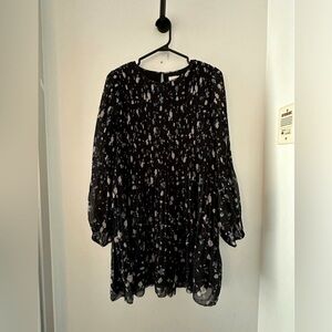 Aritzia daydreamer dress size SMALL